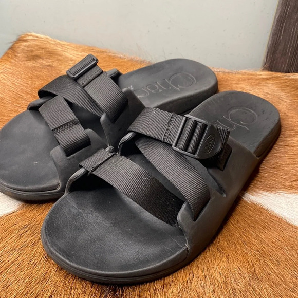 Chaco men sandals size 11 color black - Picture 1 of 8